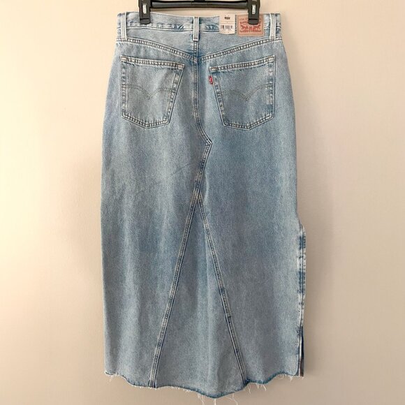 NWT! Levi's Icon Long A-line Mid-Rise Skirt Size 10 Not In The Mood Light Wash - Picture 5 of 7